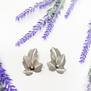 Vintage 40s Sterling Silver Leaf Clip On Earrings